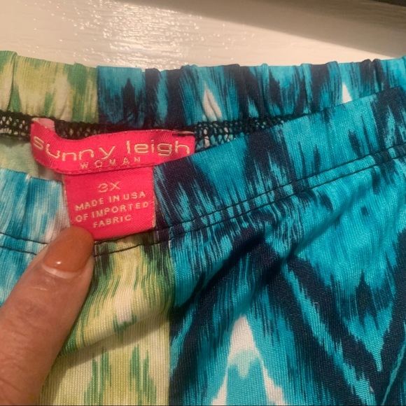 Sunny Leigh Palazzo Pant - Picture 2 of 2